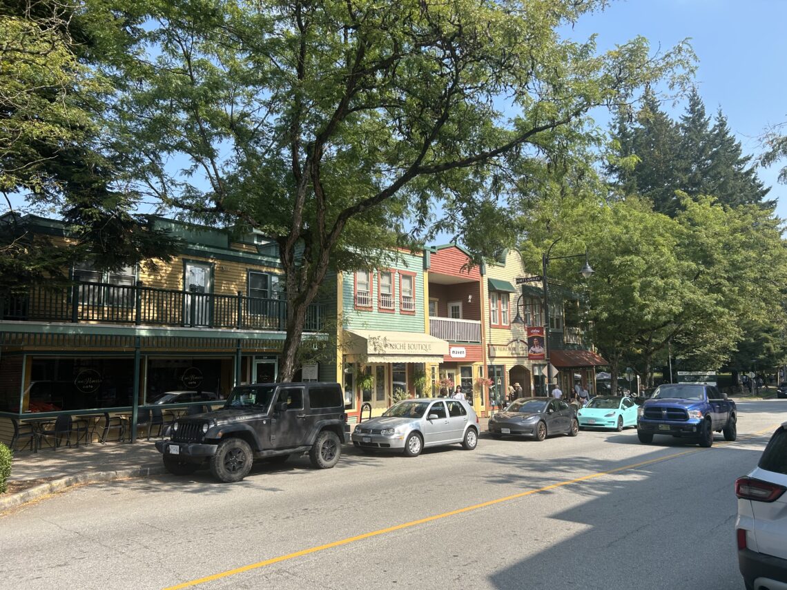 포트 랭리{Fort Langley) 거리