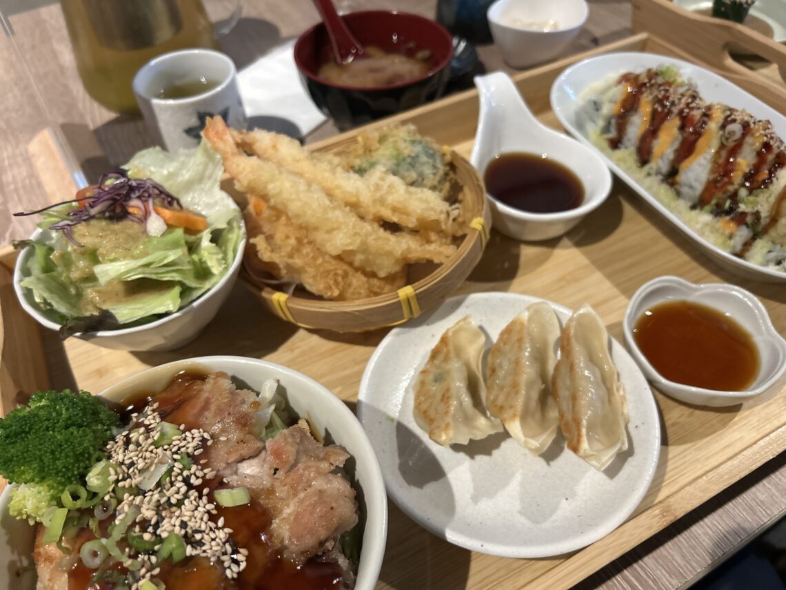 써리 오사카 키친(Osaka kitchen) Teriyaki Dinner Bento