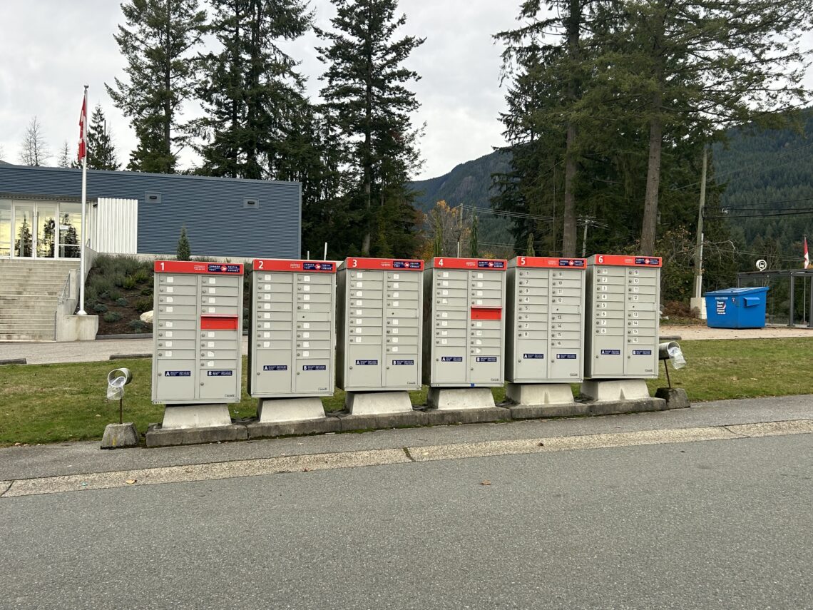 캐나다의 공동 우편함