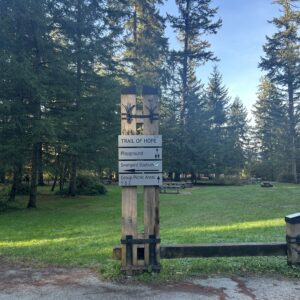 버나비 센트럴 파크의 Trai; of Hope