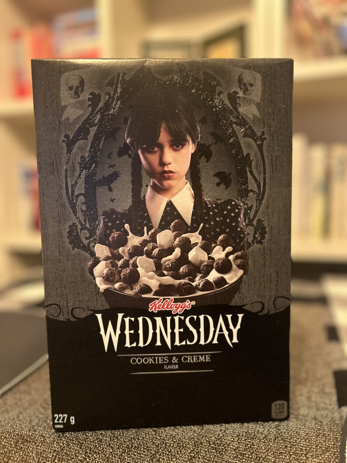 할로윈의 흔적, 웬즈데이 시리얼