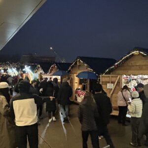 십야드 크리스마스 마켓의 아름다운 장식들