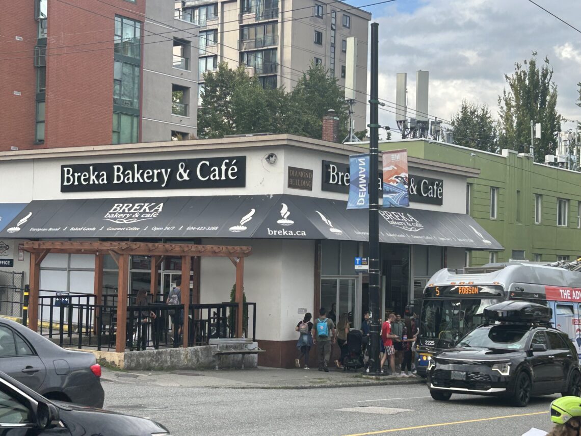 브레카(Breka Bakery & Cafe) 덴만점