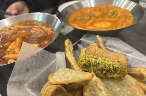 코퀴틀람 분식집, 신전떡볶이