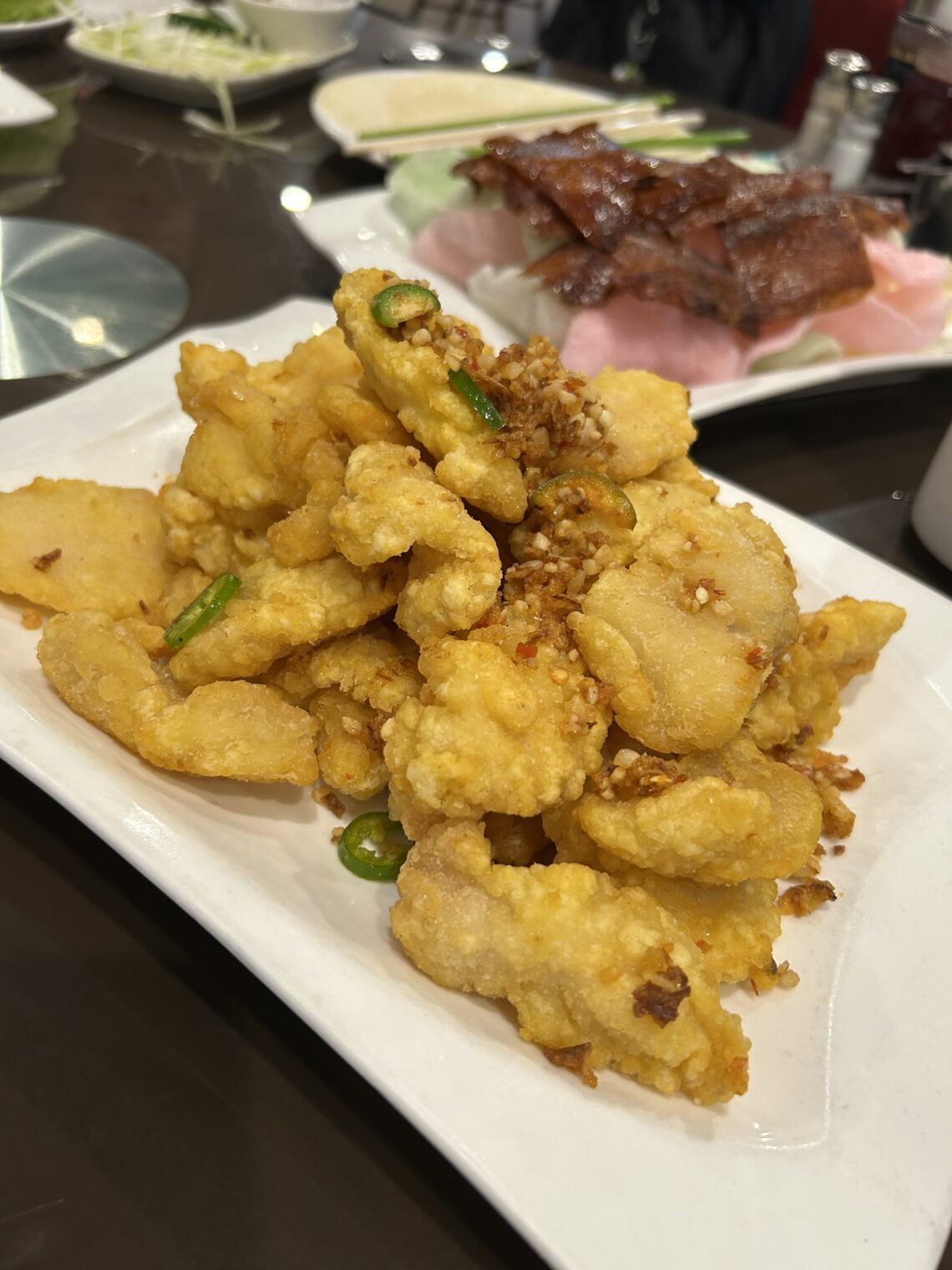 버퀴틀람의 그랜드 시즌 식당의 대구튀김