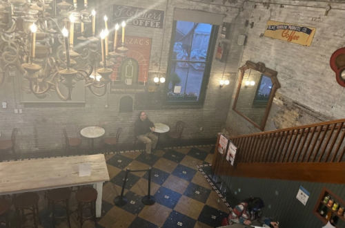 토론토 디스틸러리 디스트릭트의 Balzac's Coffee Rosters