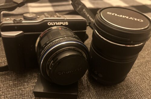 모든 추억을 담아주었던 올림푸스 디지털 카메라