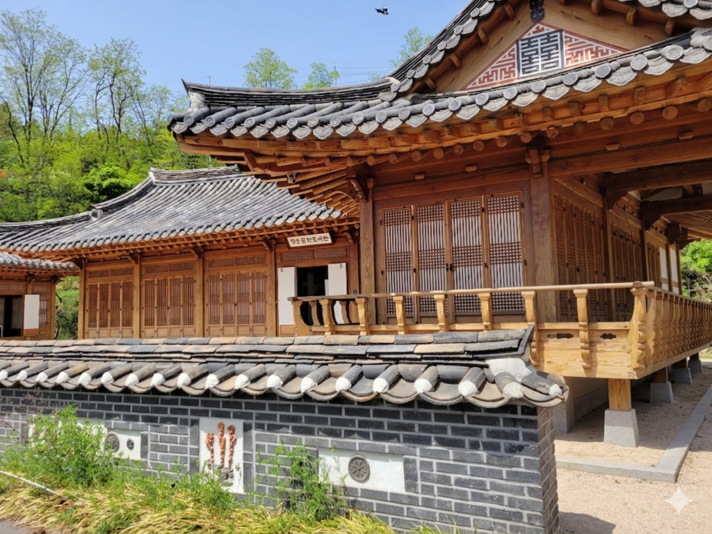 종로구 최초의 한옥도서관, 청운문학도서관