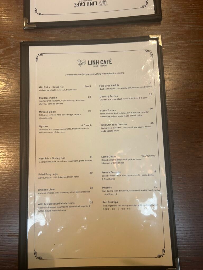 밴쿠버 다운타운 프랑스식 베트남 식당 Linh Cafe의 메뉴